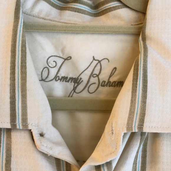 Tommy Bahama Button Down Shirt - Picture 2 of 3
